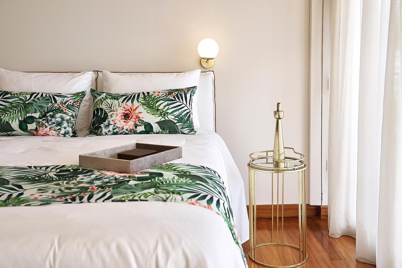 Elaia Luxury Residences Athena Bagian luar foto