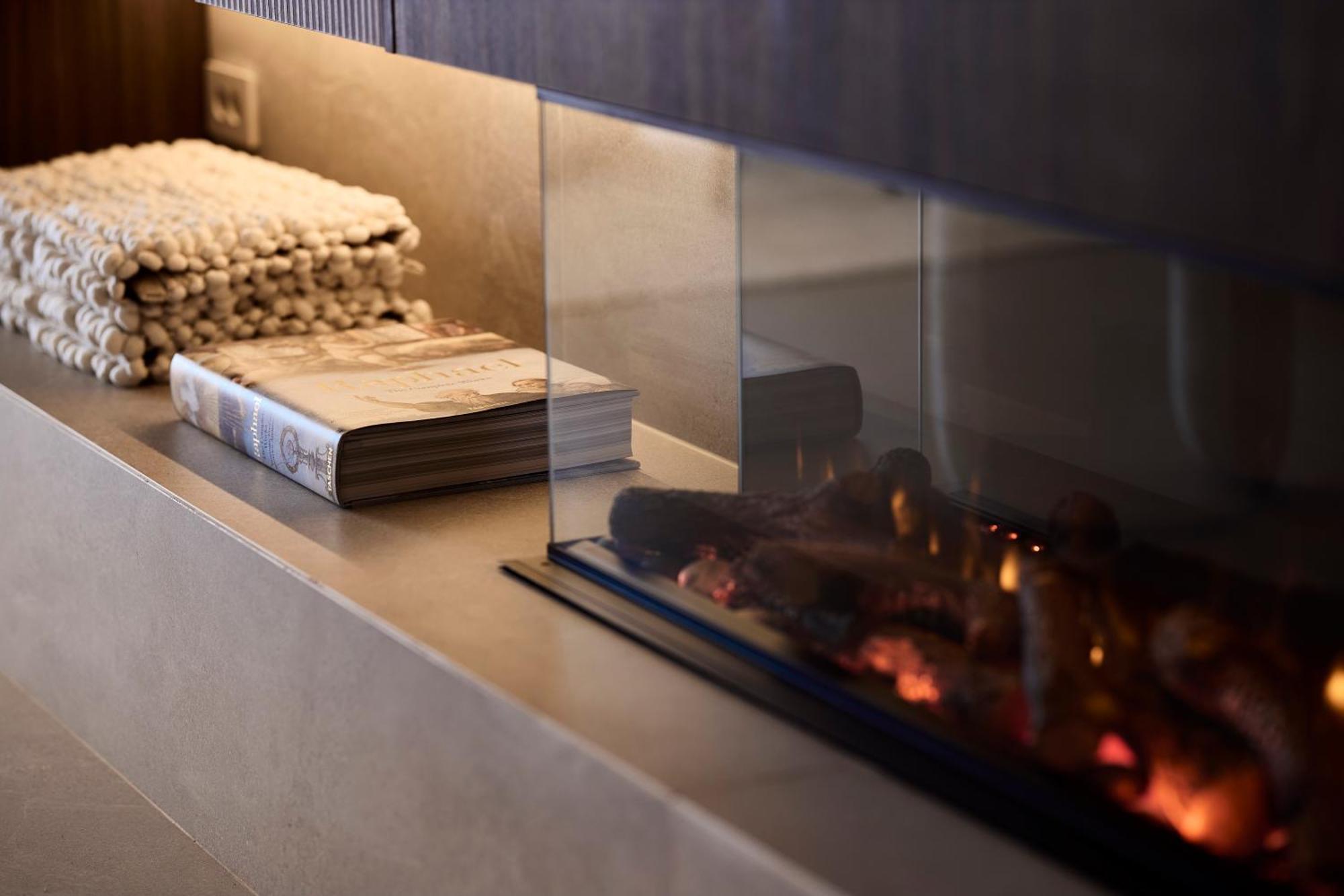 Elaia Luxury Residences Athena Bagian luar foto