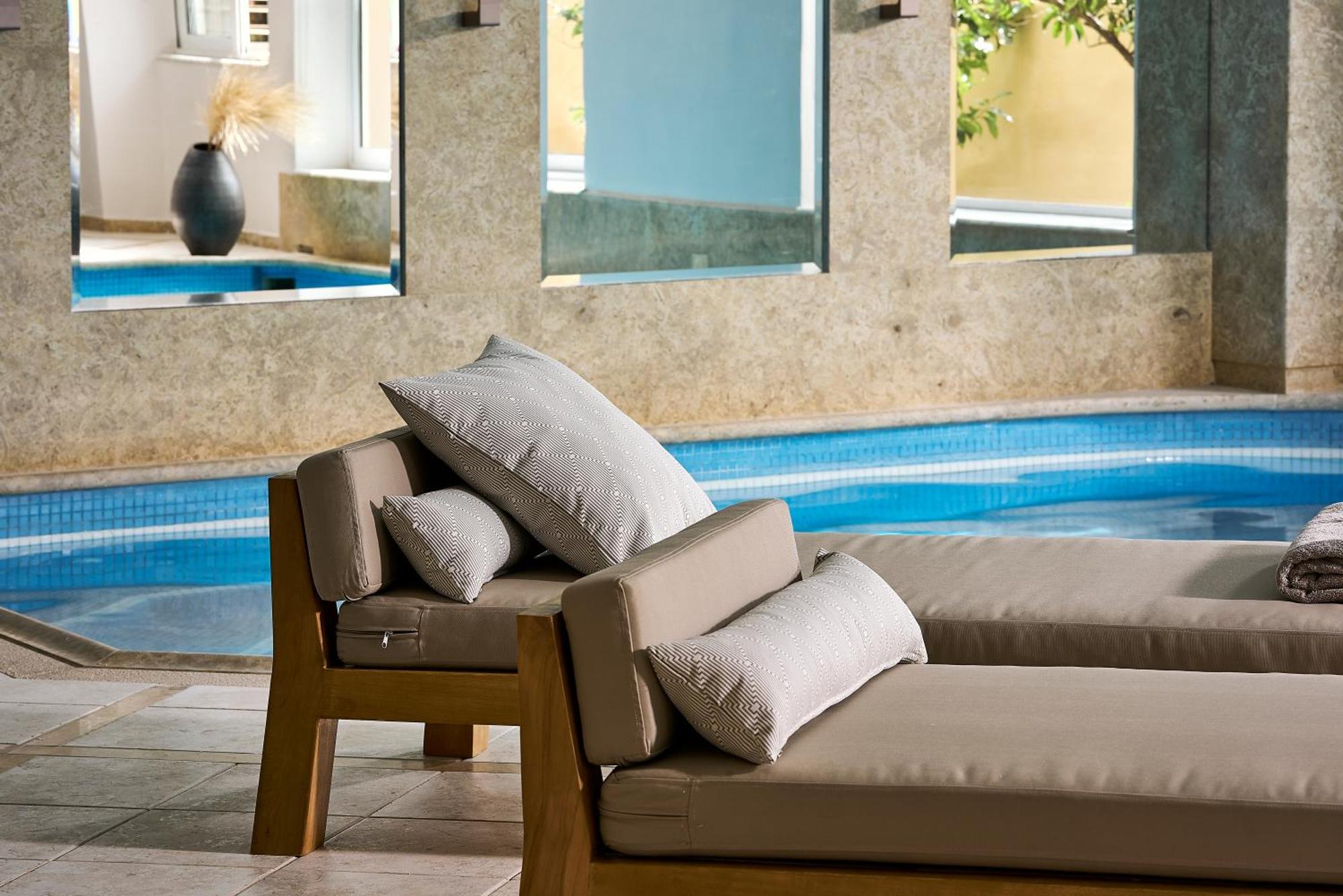 Elaia Luxury Residences Athena Bagian luar foto