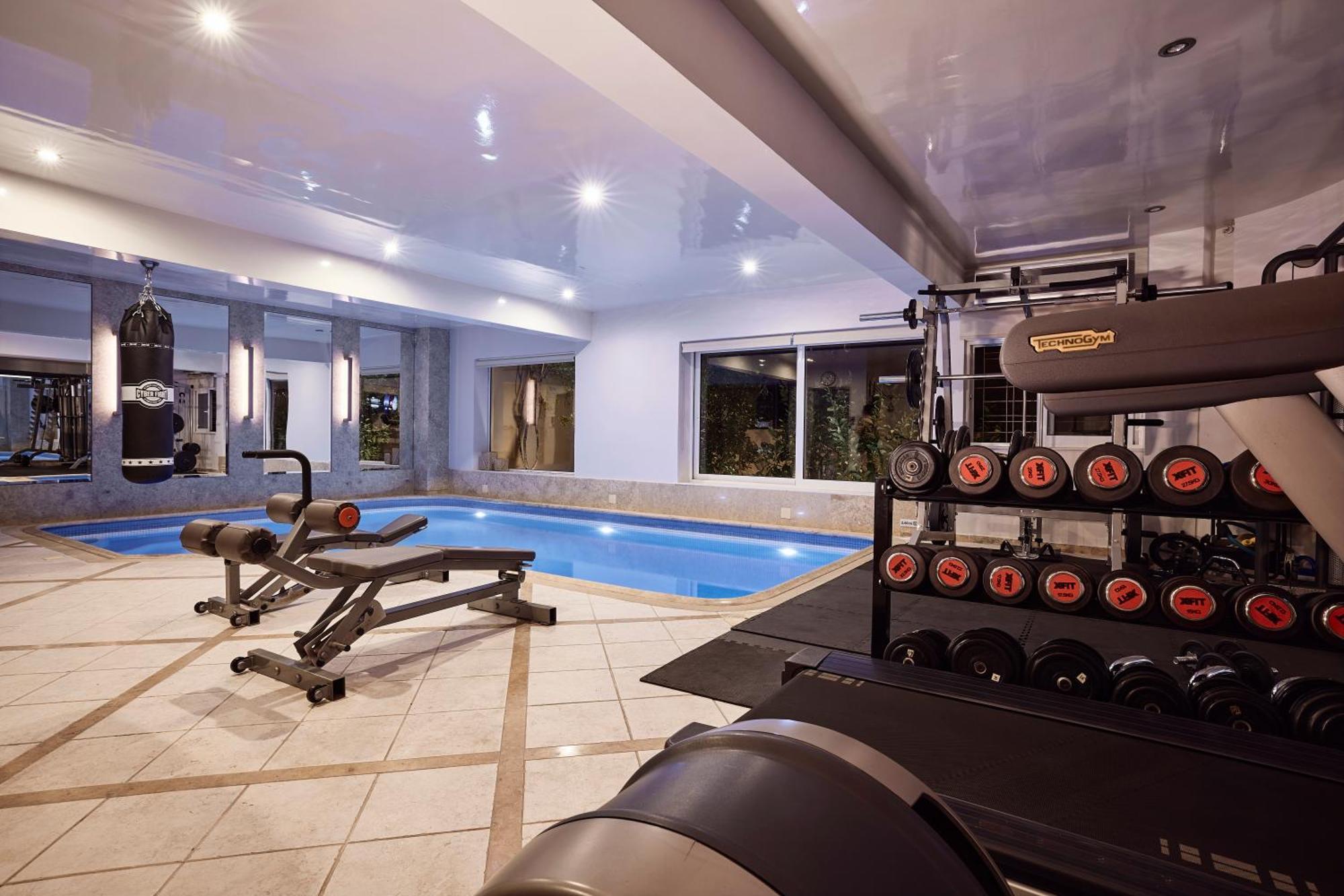 Elaia Luxury Residences Athena Bagian luar foto